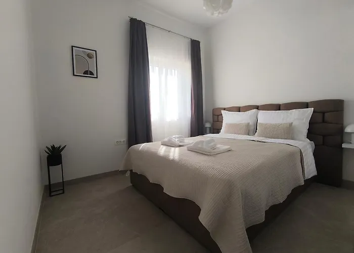 Rujan With Private Heated Pool