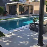 Rujan With Private Heated Pool Apartment Kucine