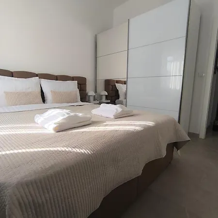 Apartman Rujan With Private Heated Pool