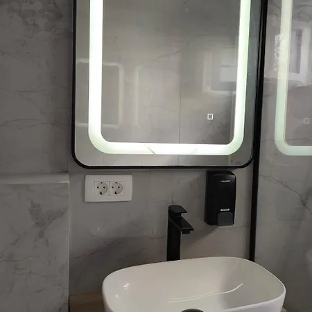 Rujan With Private Heated Pool Kucine