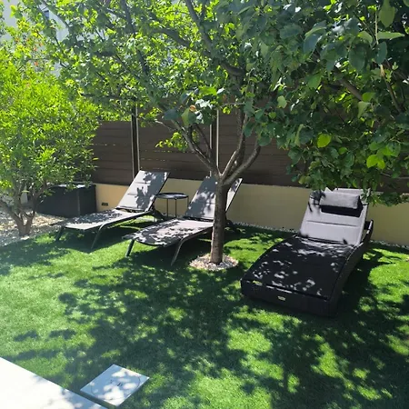 Rujan With Private Heated Pool Apartment